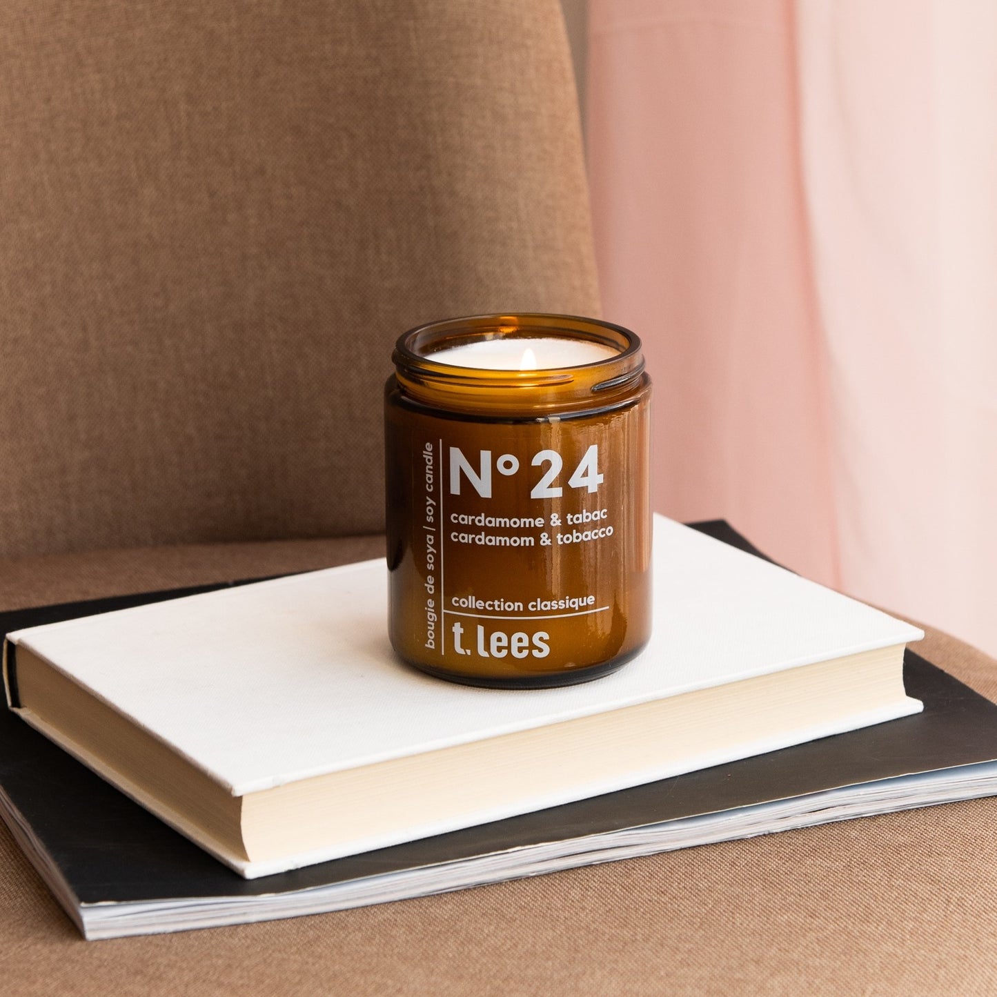 Cardamom & tobacco candle